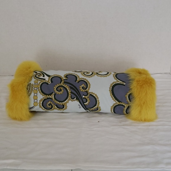Emilio Pucci Yellow Rabbit Fur Muff Hand Warmer - Picture 6 of 6